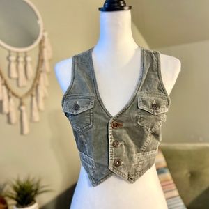 CORDUROY CROPPED VEST